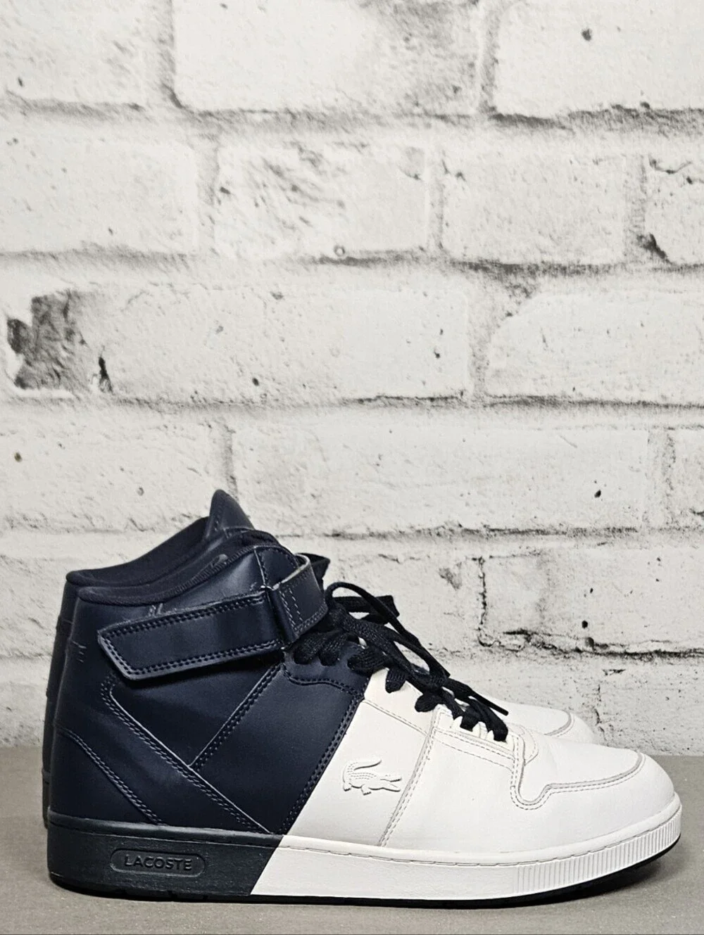 Lacoste Tramline Mid High Top Sneakers White Navy Mens 10.5